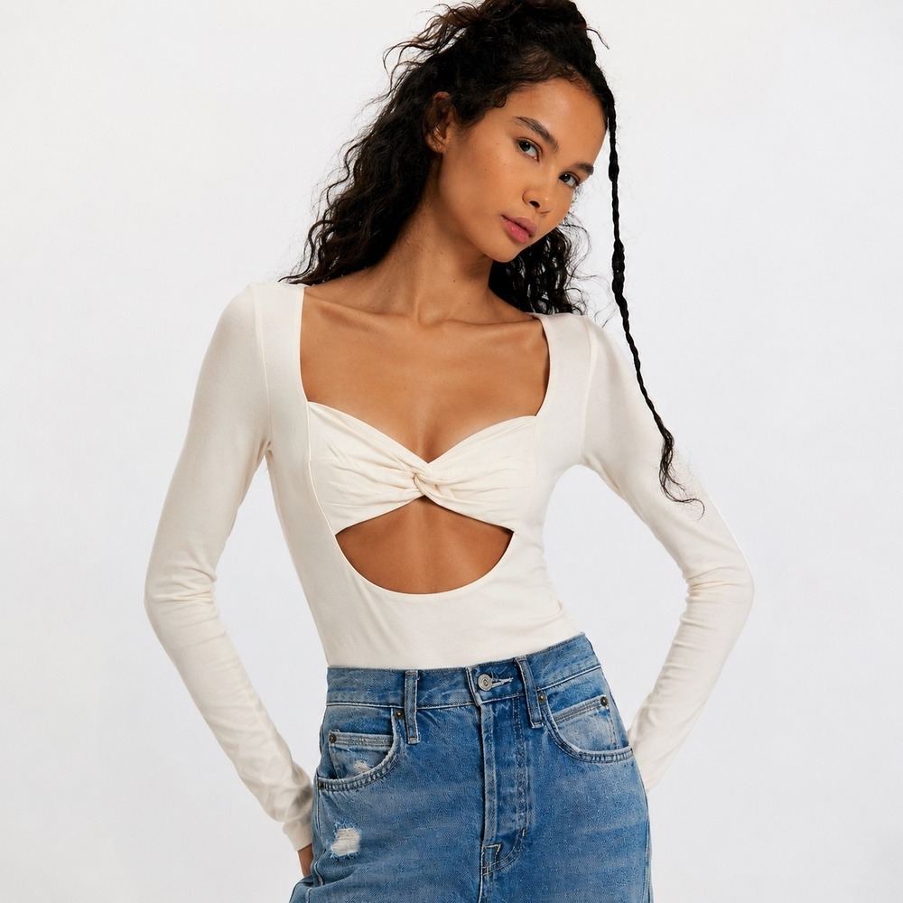 Princess Polly Twist Front Cutout Bodysuit Top Womens Size 2 White Long Sleeve